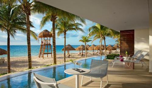 Preferred Club Master Suite Swimout Ocean Front King