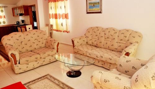 One-Bedroom Apartment with Terrace