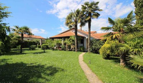 Bungalow