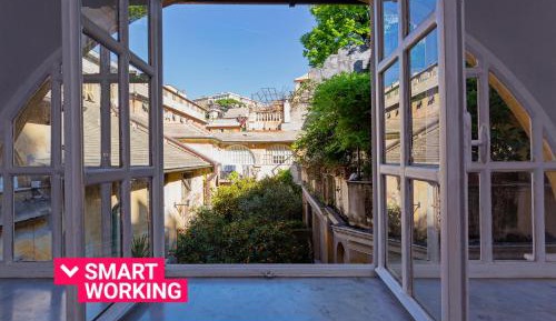 Apartment with Garden View