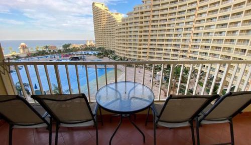 Two-Bedroom Apartment Sea View (5 Adults + 2 Children)