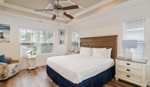 Four-Bedroom Holiday Home
