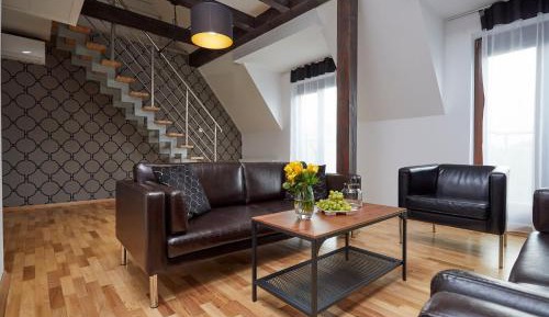 Luxury 4-bedroom penthouse with Wawel view - ul. Starowiślna 52/18