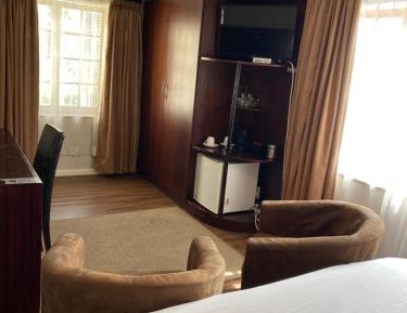 Double or Twin Room with Pool View