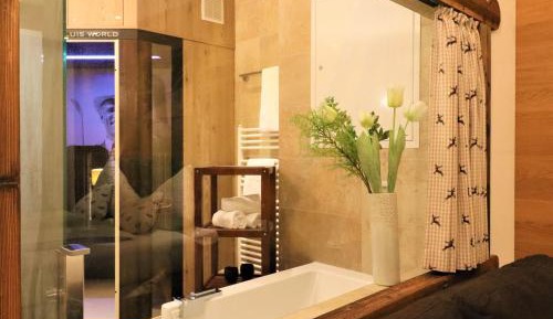 Three-Bedroom Apartment - Top 5