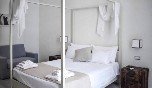 Junior Suite with Balcony