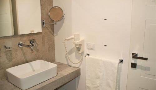 Double Room with Balcony (2 Adults + 1 Child)