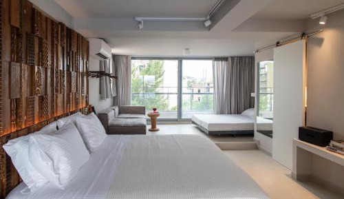 Junior Suite with Private Pool