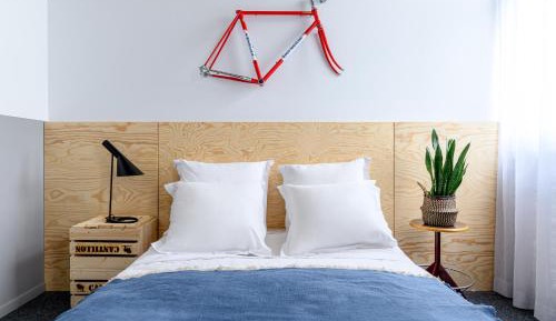 Double Room with Balcony and View
