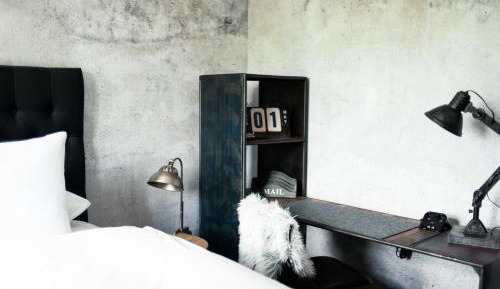 Deluxe Single Room