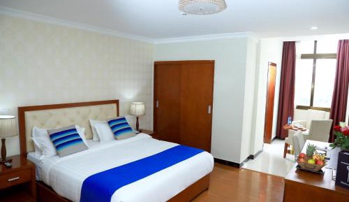 Deluxe King Room