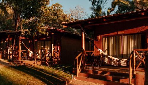 Bungalow with Garden View