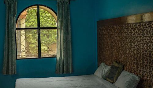 Deluxe Double Room with Private Bathroom With Garden View