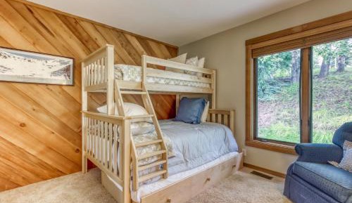 Two Bedroom Apartment 