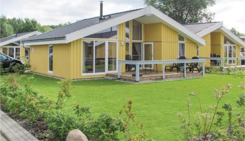 Two-Bedroom Holiday Home