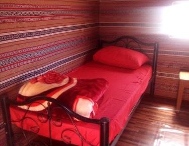 Single Room with Shared Bathroom
