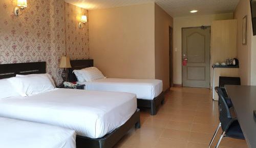 Quadruple Room with Garden View