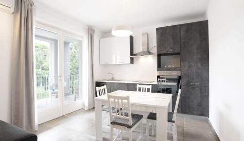 Superior One-Bedroom Apartment