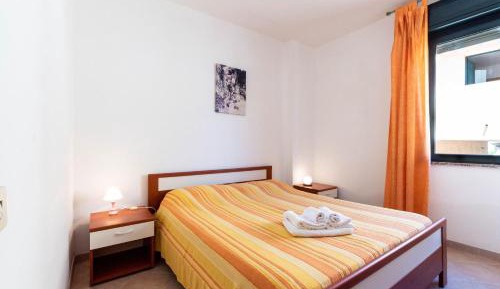 Superior One-Bedroom Apartment