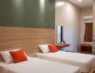 Deluxe Twin Room