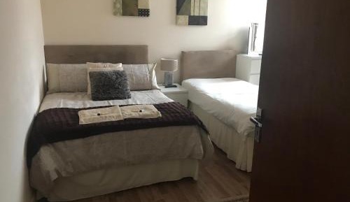 Deluxe Double Room with Shower