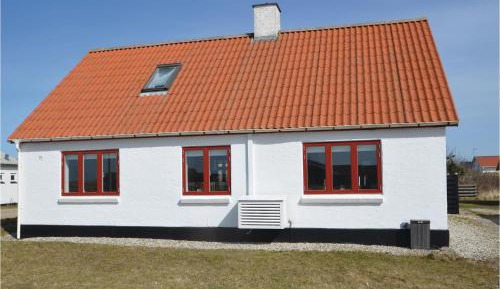 Four-Bedroom Holiday Home