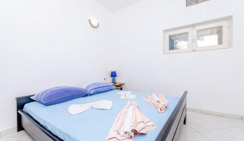 One-Bedroom Apartment - Ground Floor