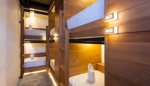 Bed in 6-Bed Mixed Dormitory Room