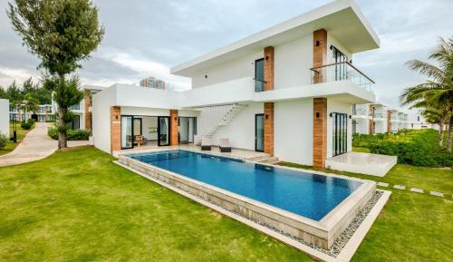 Three-Bedroom Villa