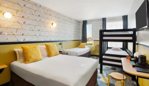 Family Room with One Double Bed, Bunk Bed and Two Single Beds
