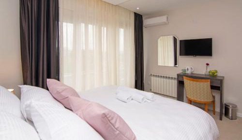 Deluxe Double Room with Balcony
