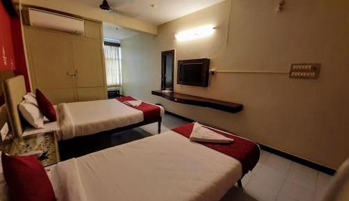 Deluxe Suite