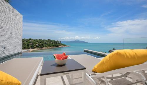 Villa with Sea View