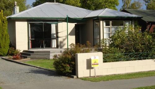 Three-Bedroom Holiday Home 