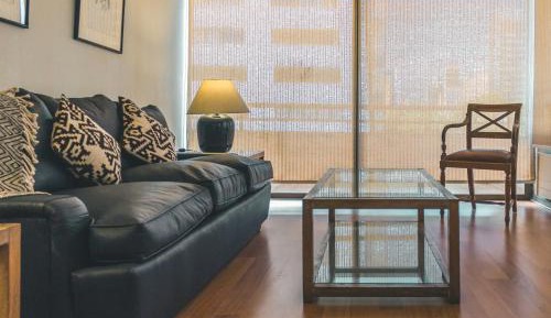 Three-Bedroom Apartment with Balcony