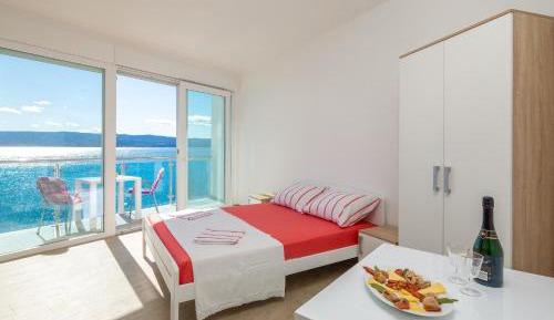 Studio with Sea View