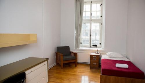 Standard Single Room with Shared Bathroom