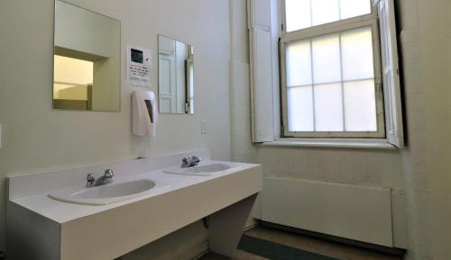 Standard Double Room with Shared Bathroom