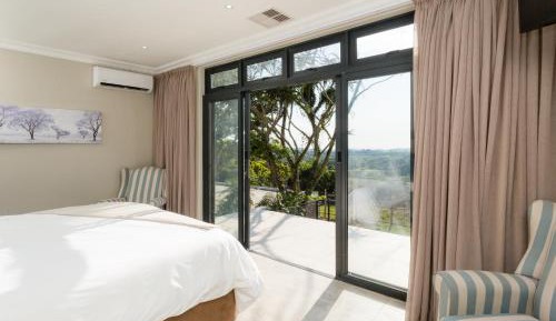 Luxury Twin Room