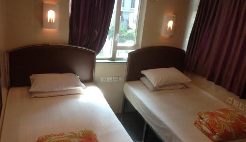 Economy Quadruple Room