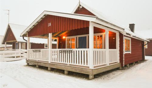 Two-Bedroom Holiday Home