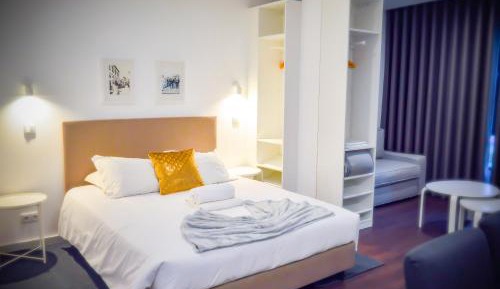 Suite with City View