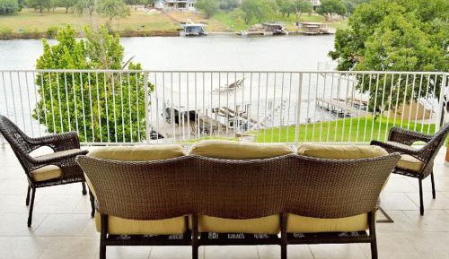 Six-Bedroom Holiday Home