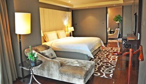 One-Bedroom Suite