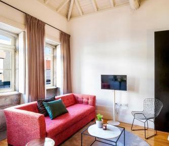Studio Apartment - Third Floor