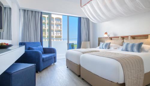 Premium Superior Double or Twin Room with Side Sea View