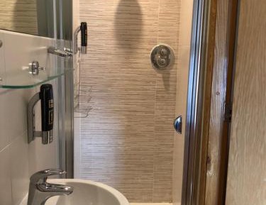 Classic Single Room