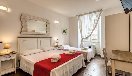 Classic Quadruple Room
