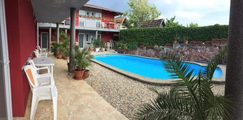 Double Room with Pool View