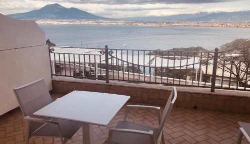 Double Room with Balcony and Sea View